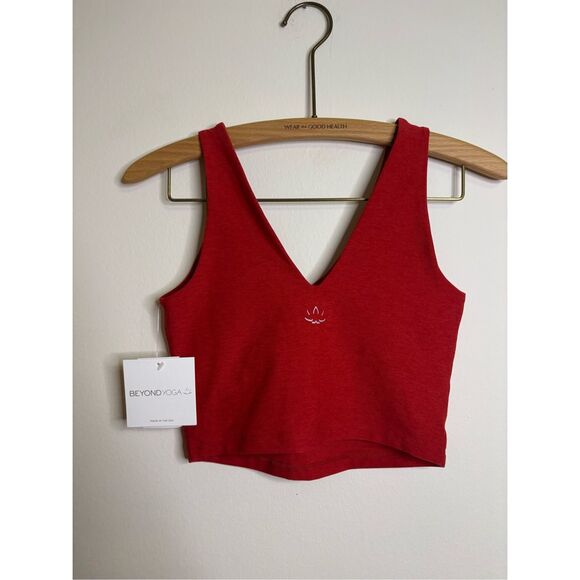 Beyond Yoga Red Set - Picture 9 of 10